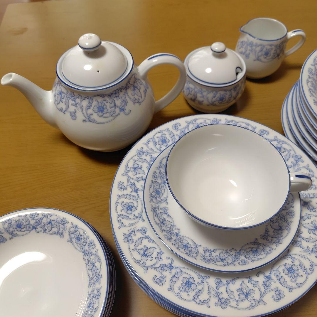 Norlake Contemporary 食器セット