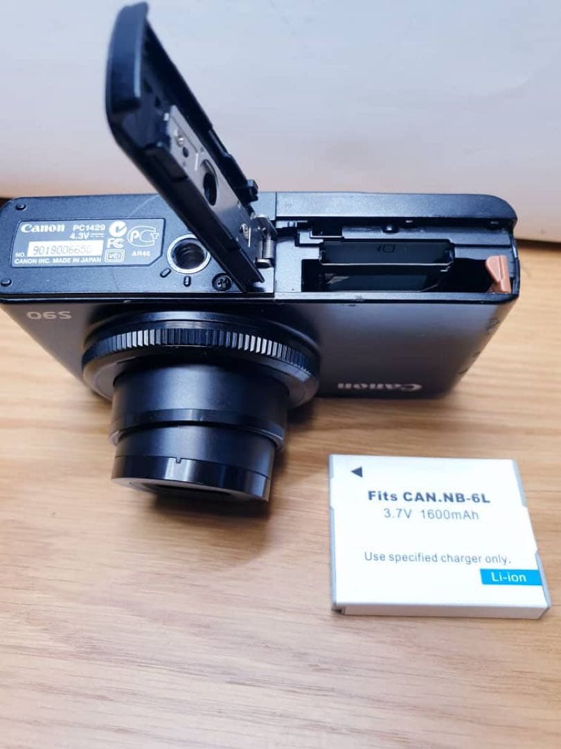 Canon S90 コンパクトデジタルカメラ