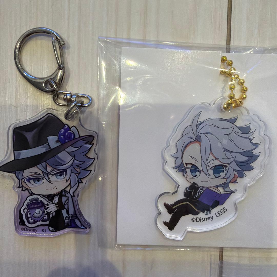 ツイステ　アズール・アーシェングロット　グッズまとめ　痛バ　キーホルダー　ぬい