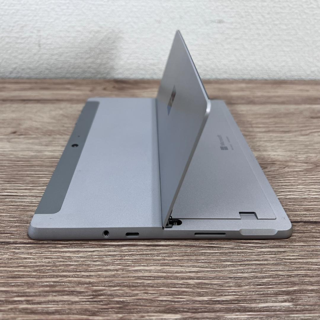 月末特価☆タブレットPC SurFace Go 1824 【純正アダプター付き】