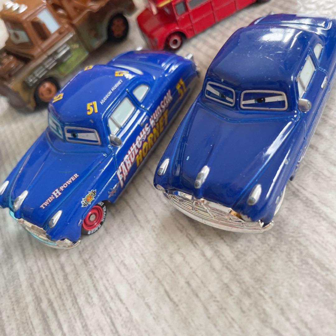 トミカ　カーズミニカー　2
