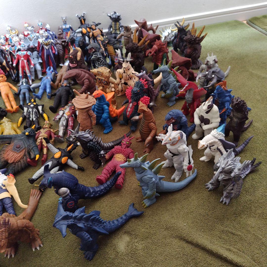 こちらは専用ページになります。 ウルトラマンフィギュア コレクション