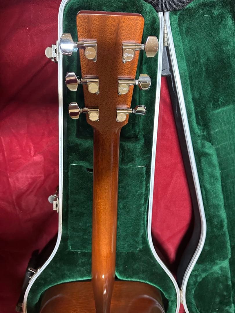 Martin D-18 アコースティックギター