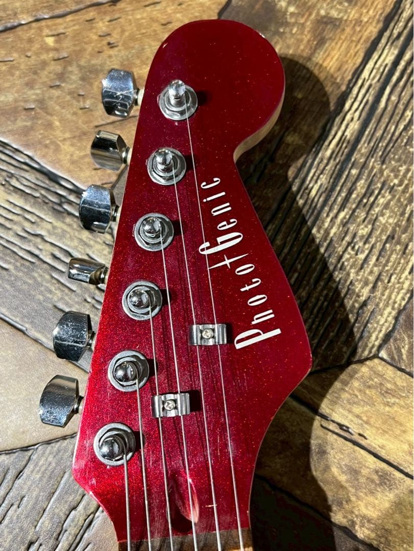 Photogenic エレキギター レッド ストラトキャスター