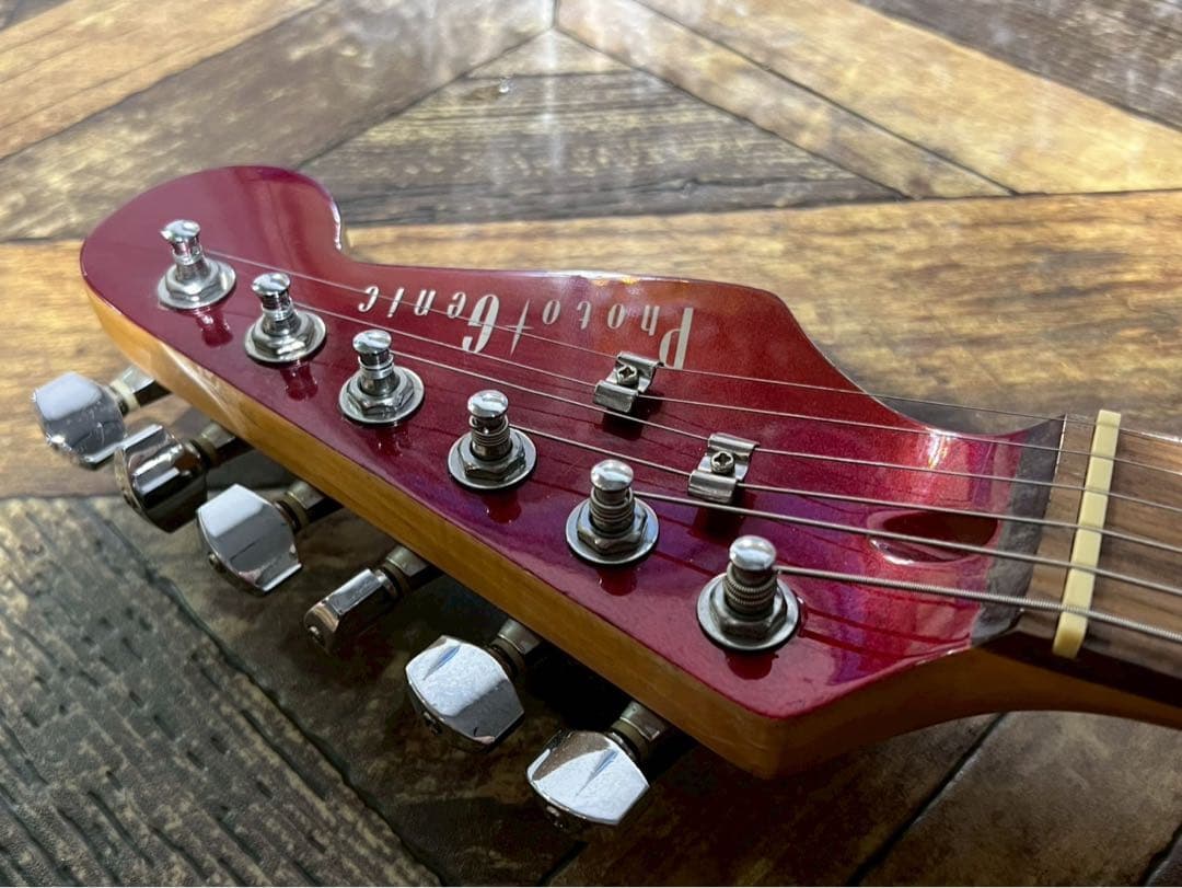 Photogenic エレキギター レッド ストラトキャスター