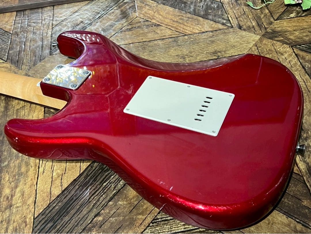 Photogenic エレキギター レッド ストラトキャスター