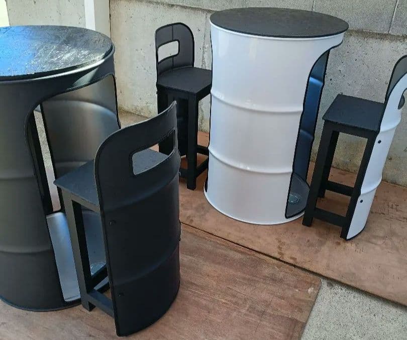受注生産！どらむ缶remakeテーブル＆チェア‼️