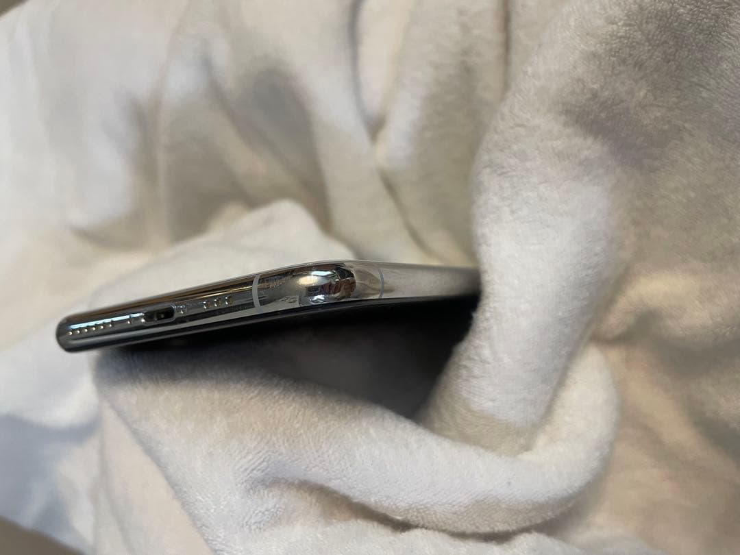 iPhoneXs 64GB 初期化済み