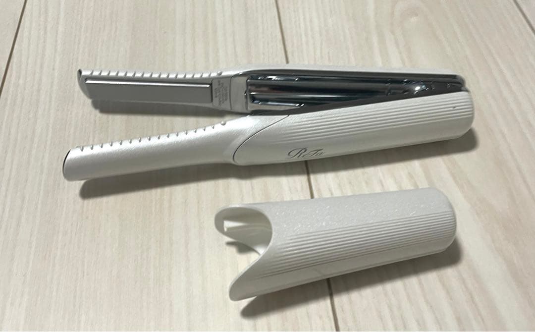 Refa リファ　ヘアアイロン　フィンガーアイロンST コードレス　携帯用