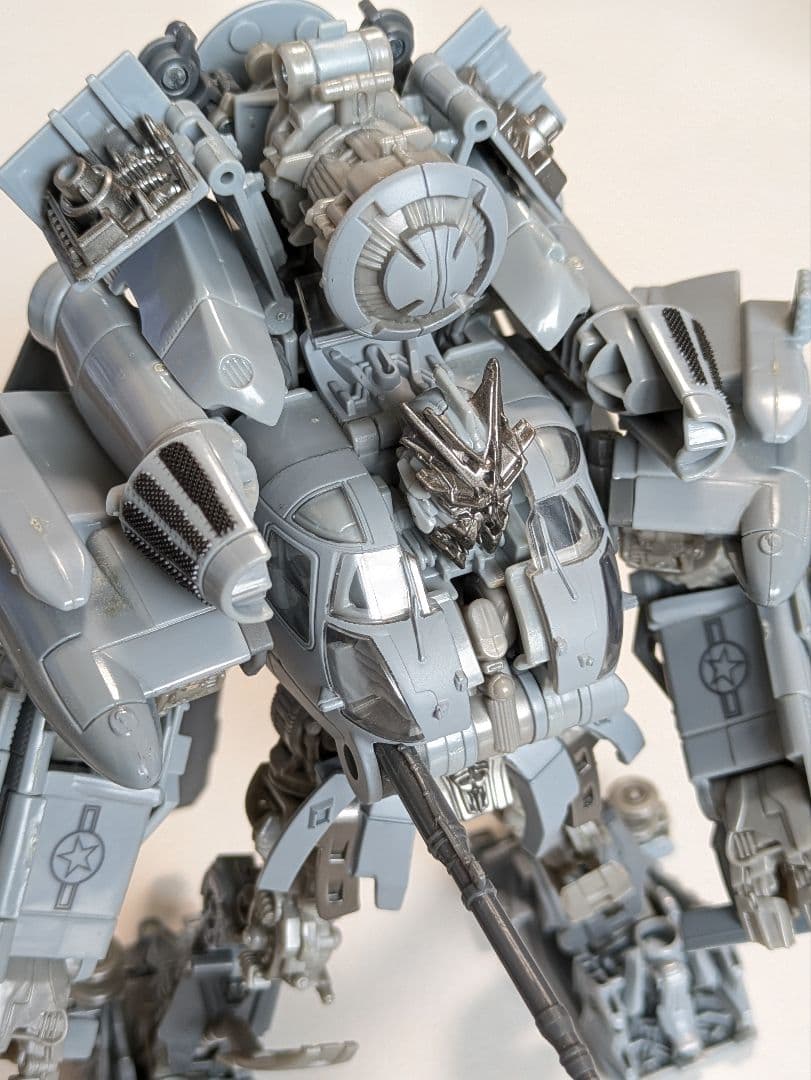 トランスフォーマー ブラックアウト SS-08 スタジオシリーズ