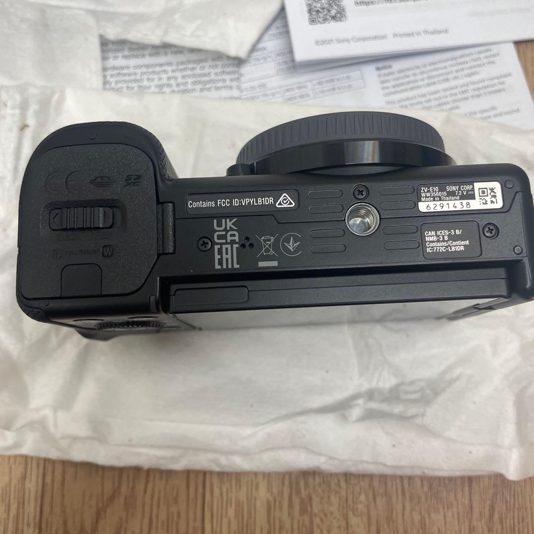 新品未使用　SONY ZV-E10