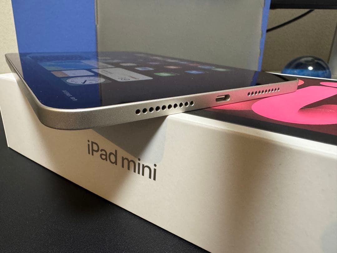 iPad mini 8.3インチ　第7世代