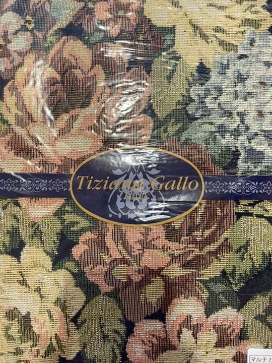 Tiziana Gallo Italy マルチカバー