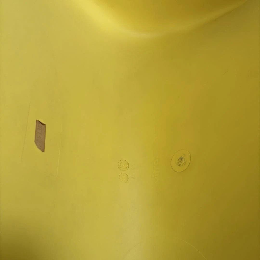 【vitra正規品】パントンチェア イエロー　1/2