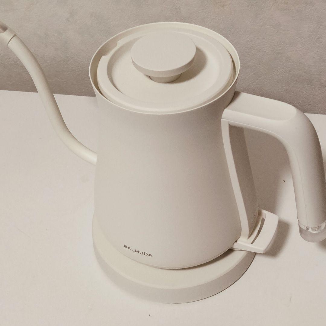 BALMUDA The pot バルミューダ　電気ケトル　ホワイト　482