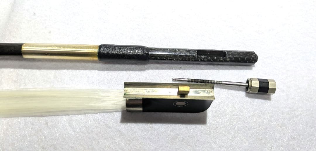 【美品】YAMAHAヤマハ チェロ カーボン弓 CBB301 定価88,000円