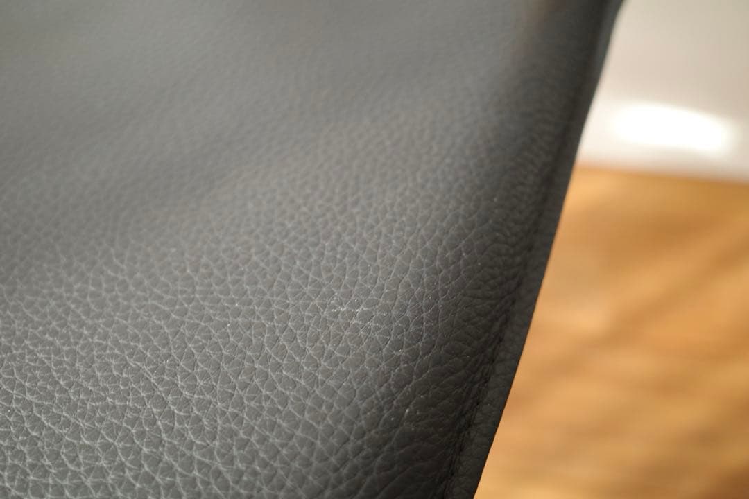 美品【 カールハンセン & サン】 レザークッション / yチェア