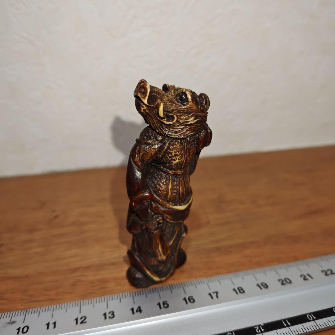 時代提物 獣頭人身根付 天然素材 高さ8.1cm重さ35ｇ足腰の神様☆摩利支天☆