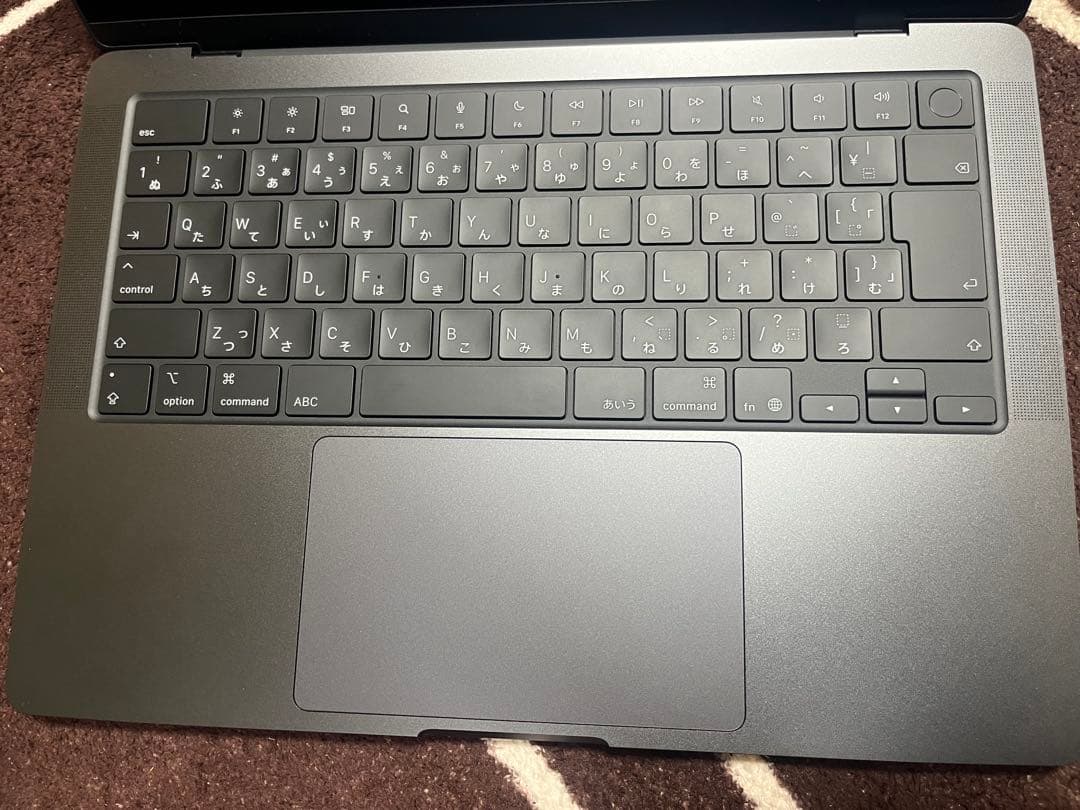 MacBook Pro M5 14インチ スペースブラック