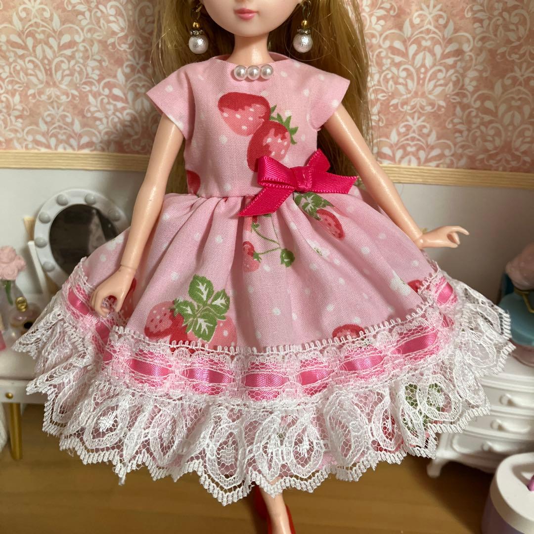 専用リカちゃん　服　ハンドメイド146番
