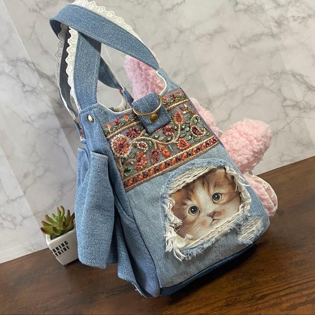 コヤンイサムチョン♡デニムリメイク【ころりんバッグ】インド刺繍リボン