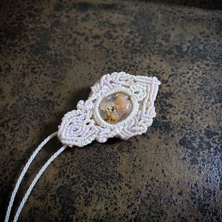 ふわふわインクルージョン「ガーデンクォーツ 」マクラメ編みネックレス