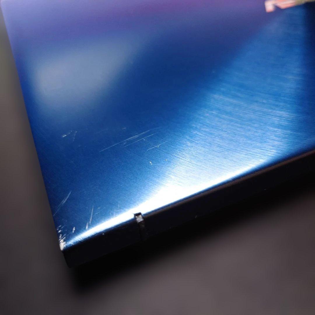 【タッチパッドディスプレイ搭載！】メモリ16GB 10世代i7 512GB