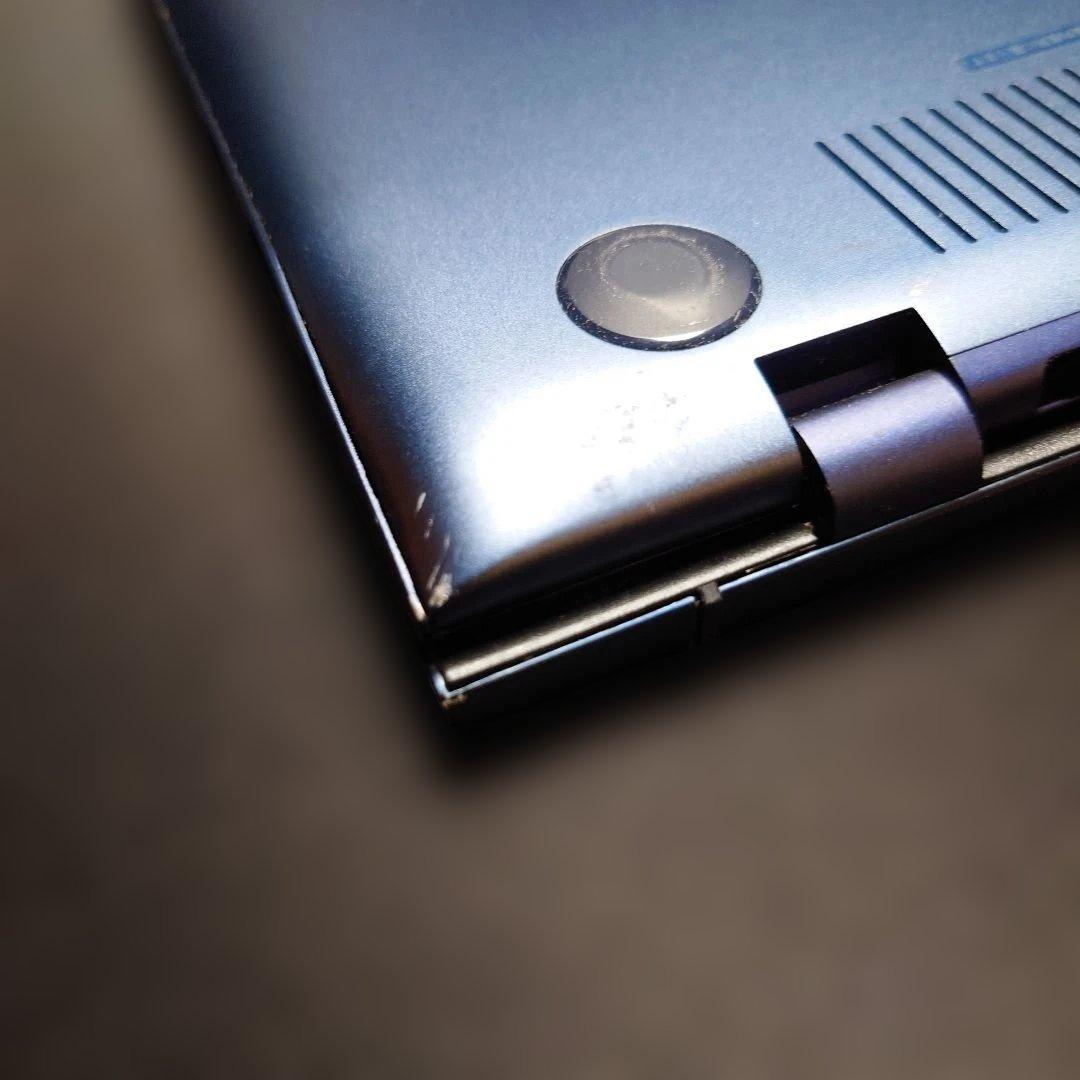 【タッチパッドディスプレイ搭載！】メモリ16GB 10世代i7 512GB