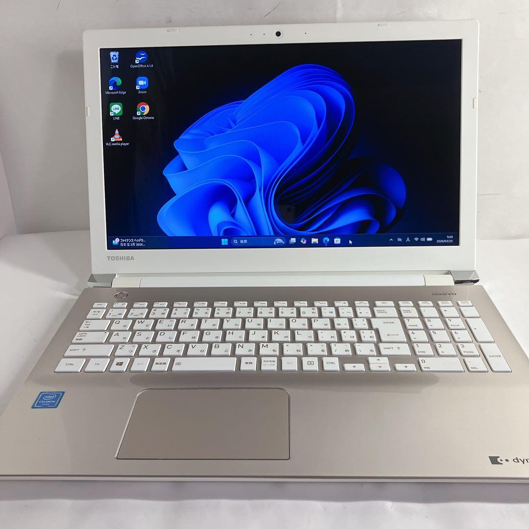 大容量HDD1TB　dynabook T45/CG Win11 メモリ8GB