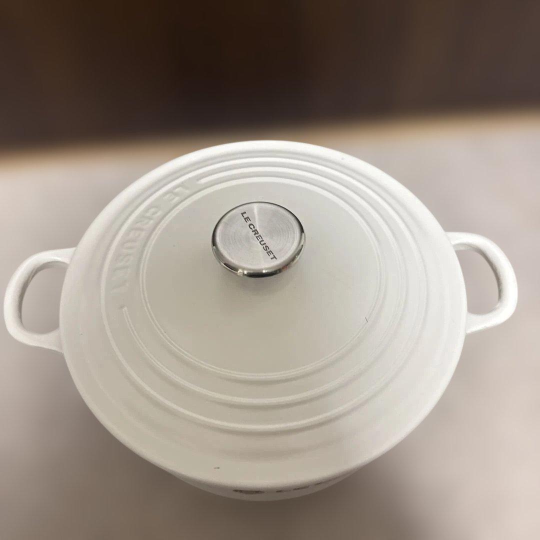 LE CREUSET ホーロー鍋 約22cm ホワイト