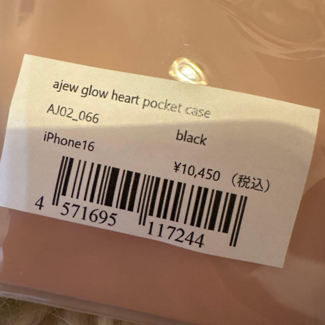 ajew ハート型 iPhone16ケース 黒