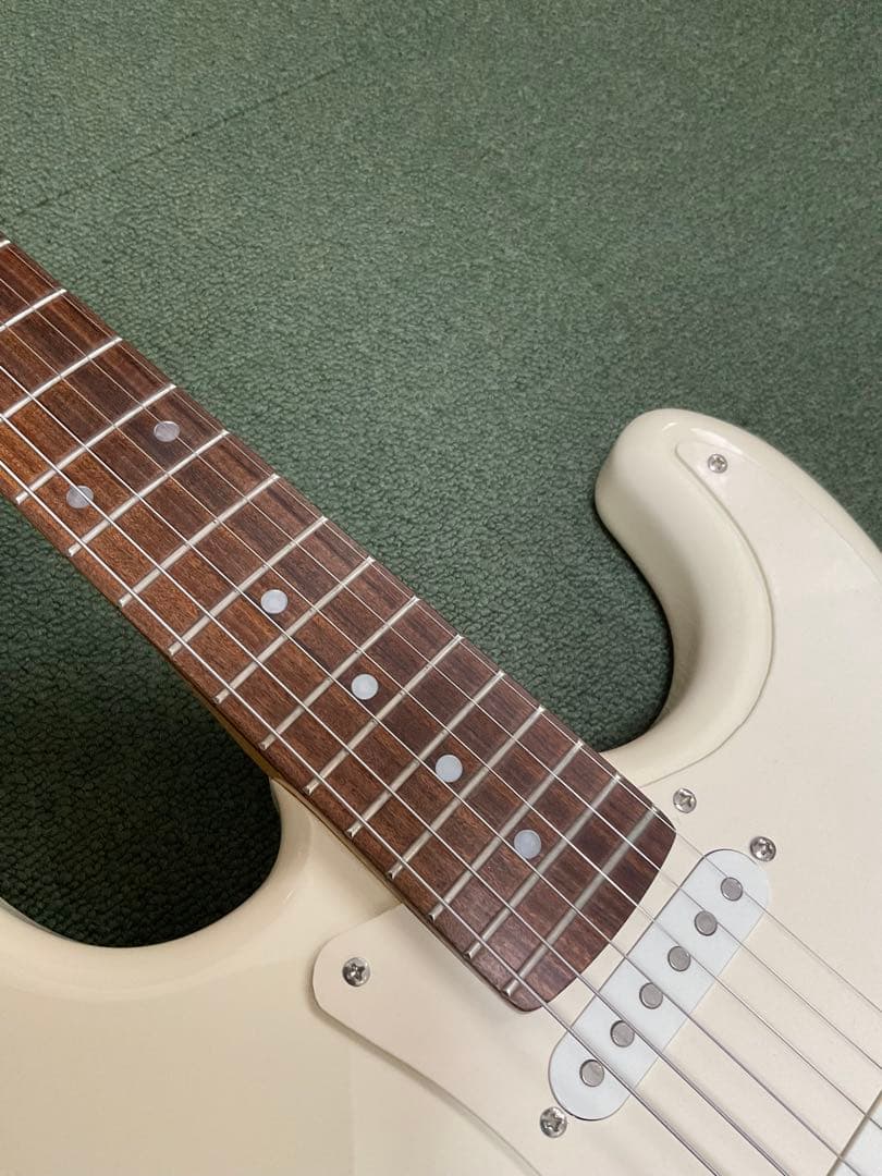 フェルナンデス　ストラトタイプ　訳あり　良音 値下げしました。