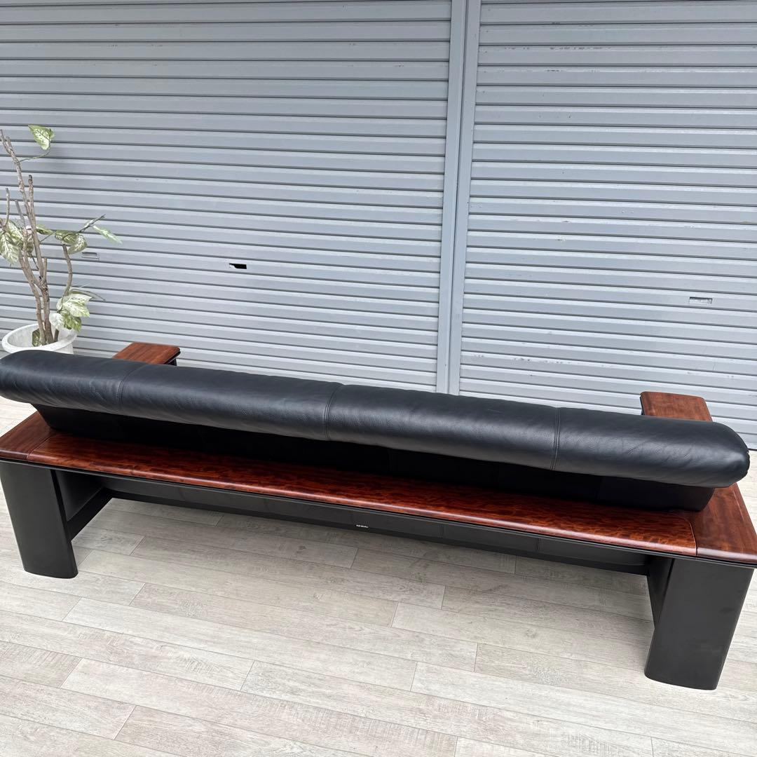 最高級シリーズ　ビベンテ　karimoku 総革　3人掛けソファ