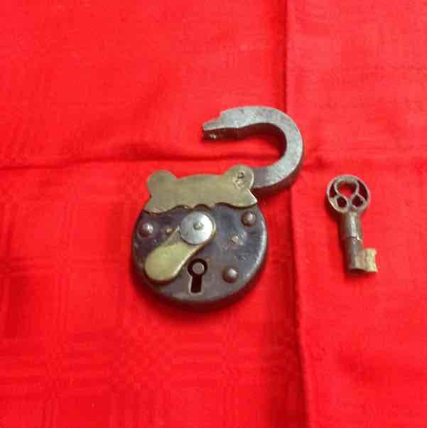蛙型の鍵   明治時代    レトロな一品