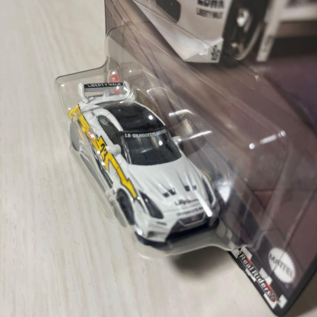 Hot Wheels LIBERTYWALK シルビア GTR35 エラー品