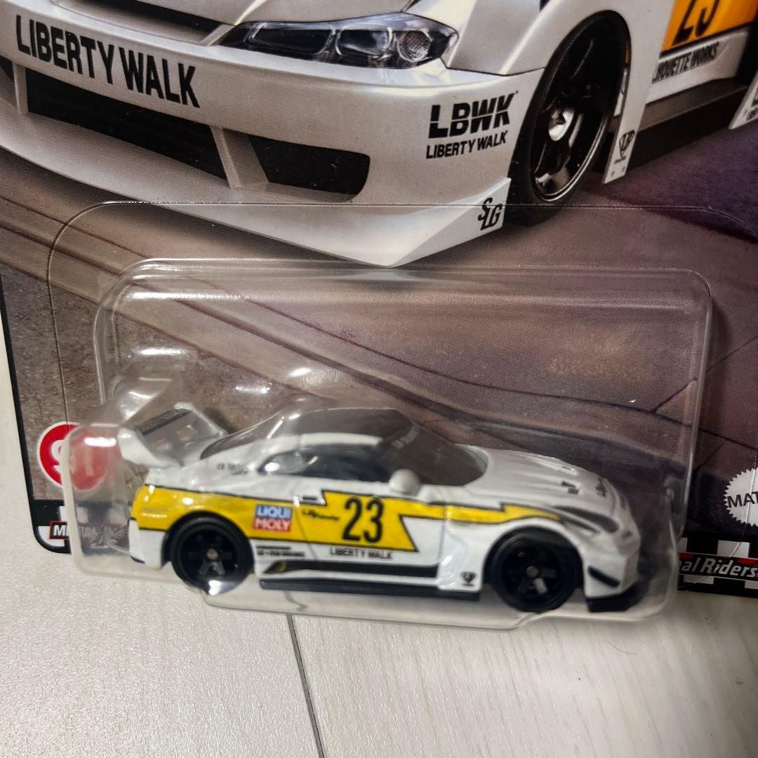 Hot Wheels LIBERTYWALK シルビア GTR35 エラー品