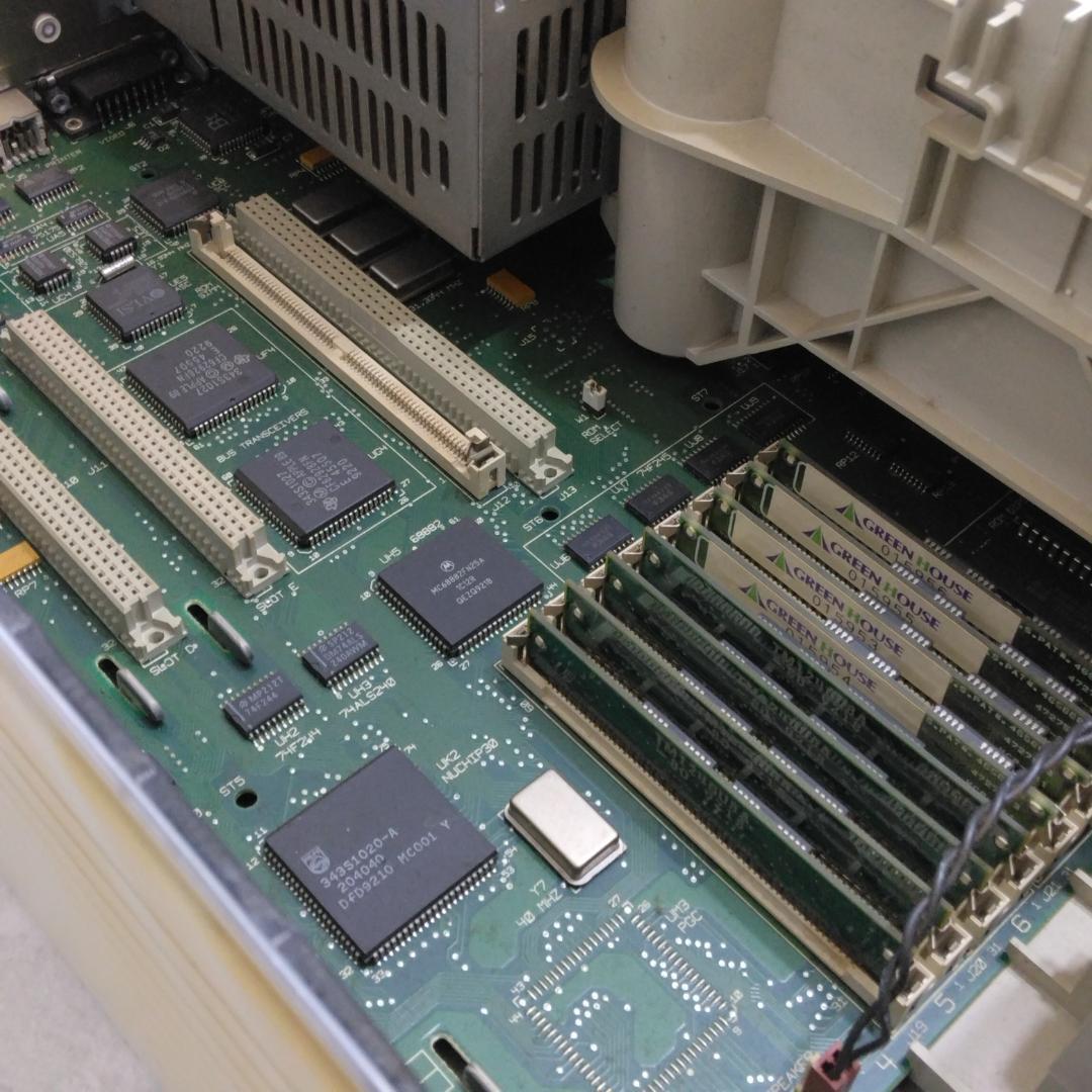 ジャンク Apple MacintoshⅡci 本体のみ 中古現状品