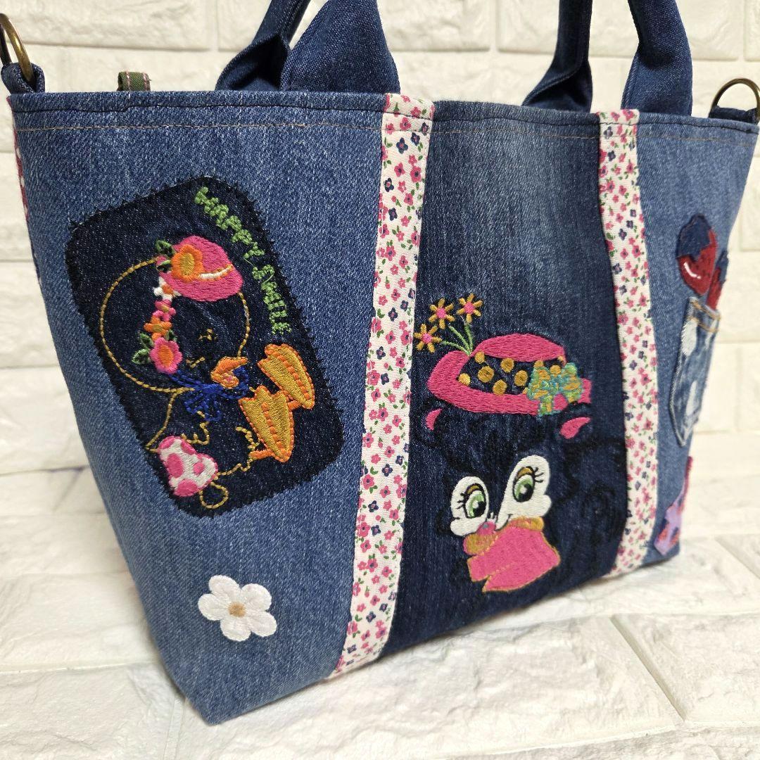 934 デニム＊リメイク＊パンダ刺繍＊バッグ＊トートバッグ