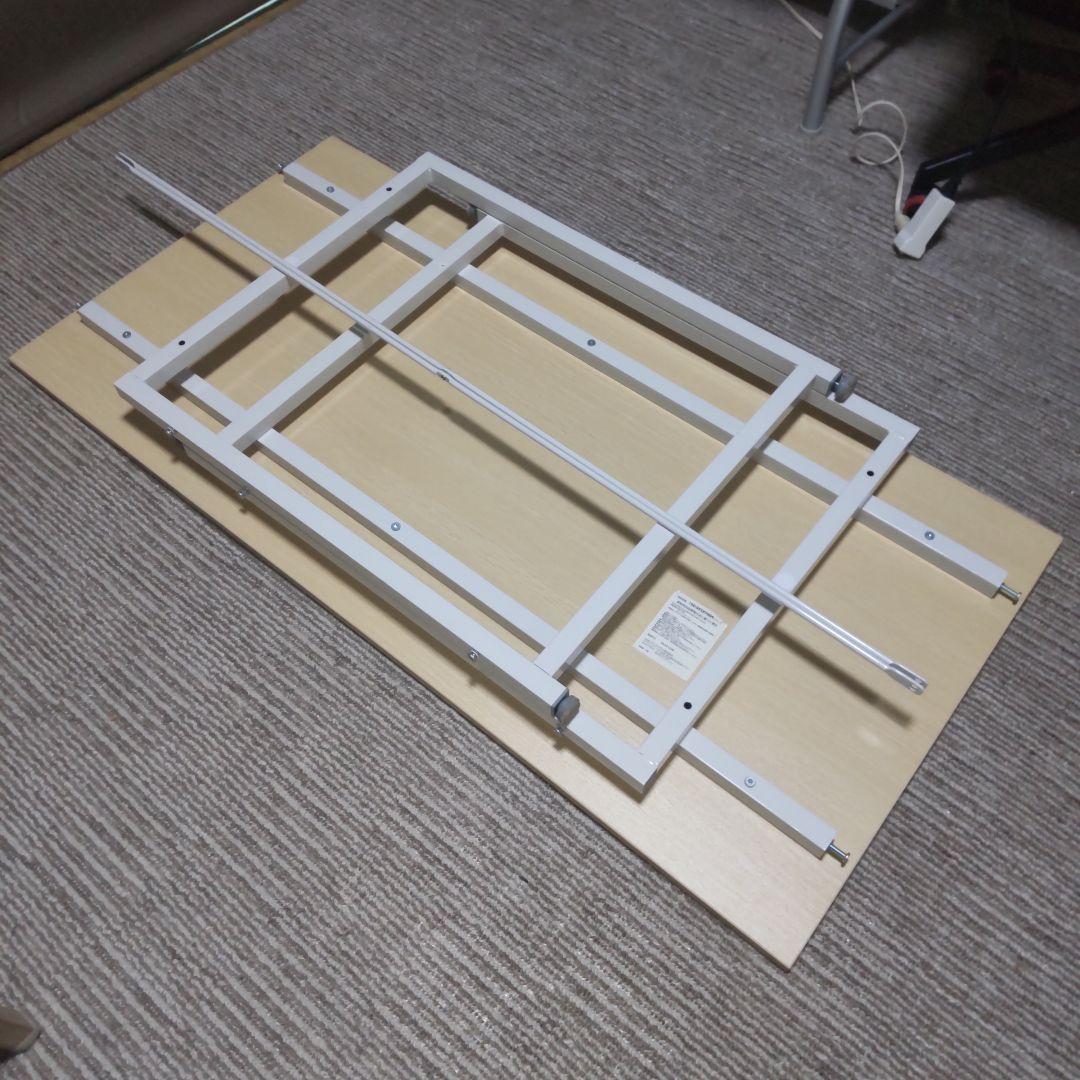 サンワサプライ デスクとシギヤマ家具椅子