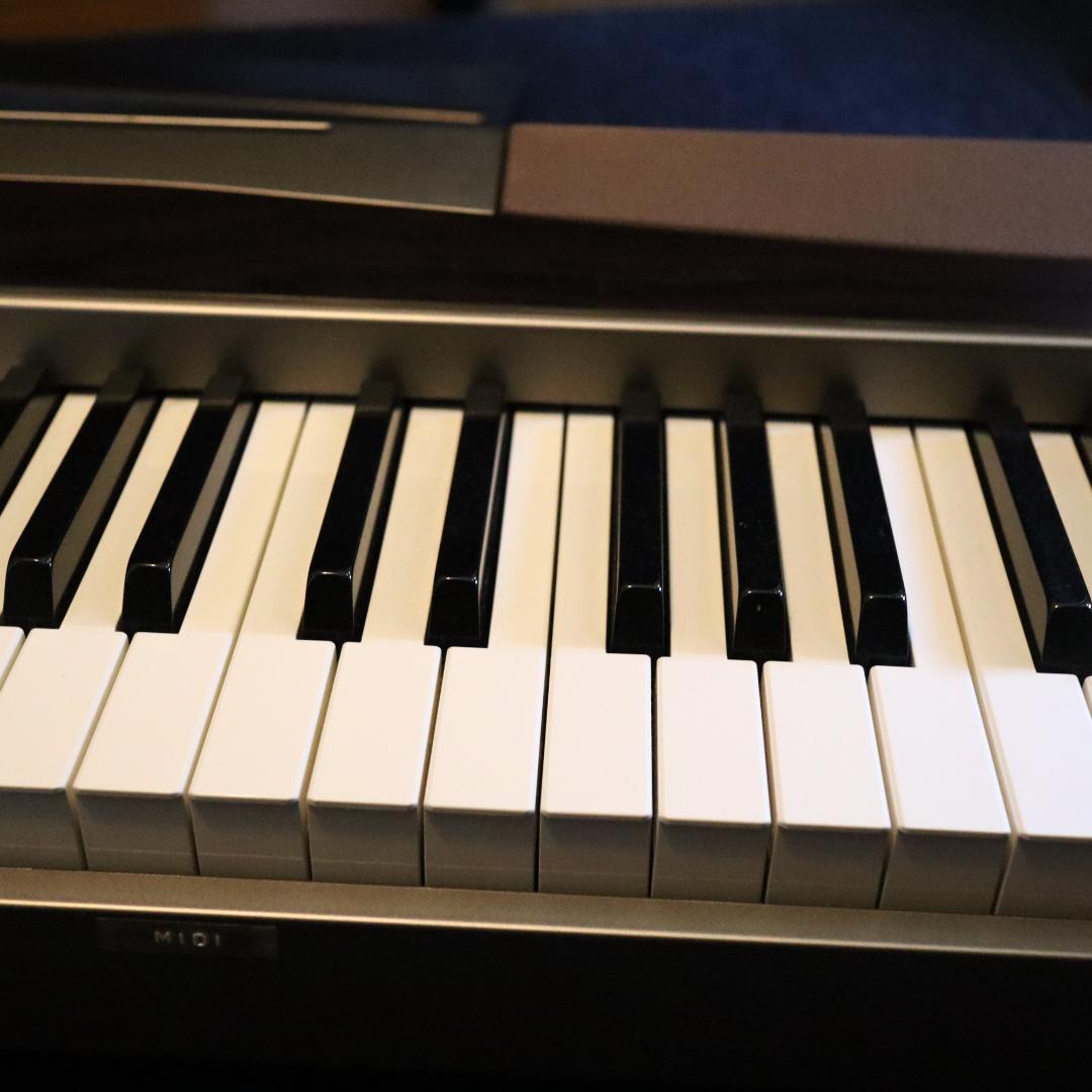 CASIO Privia 88鍵盤 電子ピアノ PX-100　電源アダプター付属