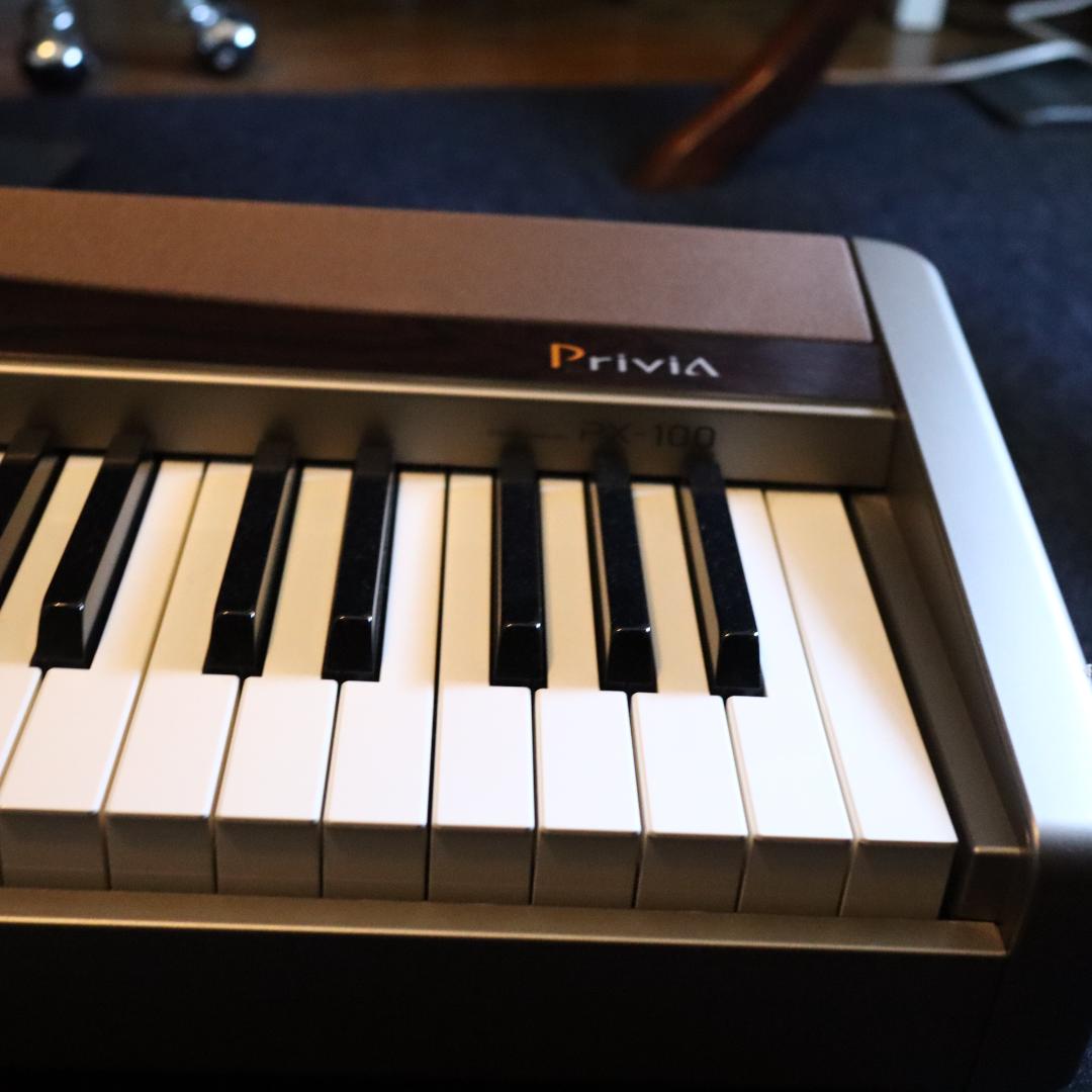 CASIO Privia 88鍵盤 電子ピアノ PX-100　電源アダプター付属