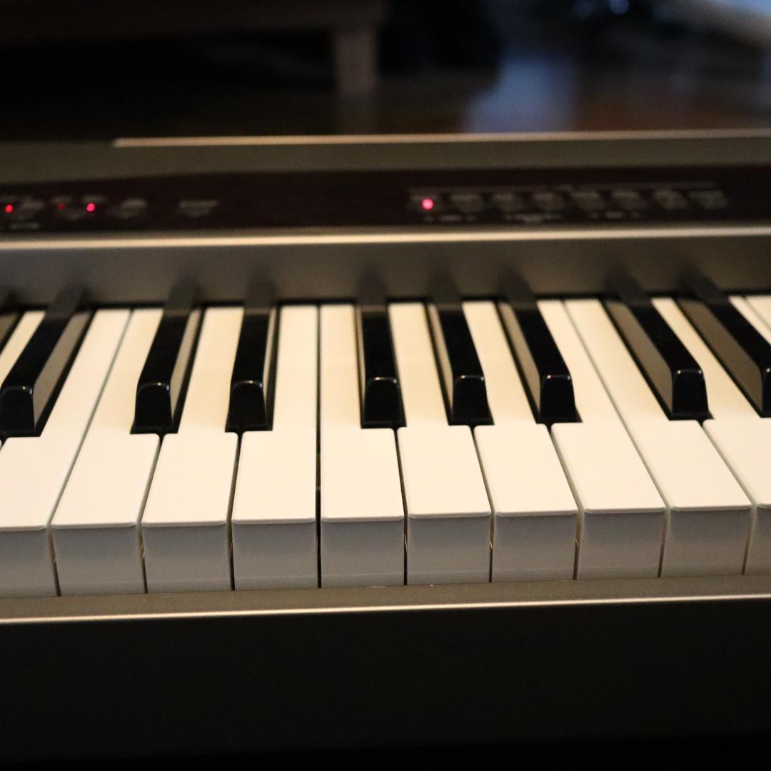 CASIO Privia 88鍵盤 電子ピアノ PX-100　電源アダプター付属