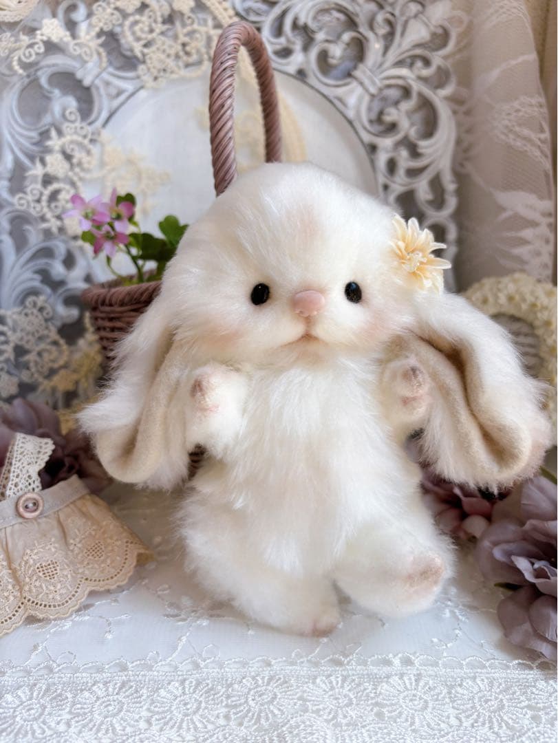 ハンドメイドぬいぐるみ　⭐︎ロングヘアーのわたあめロップイヤーちゃん⭐︎