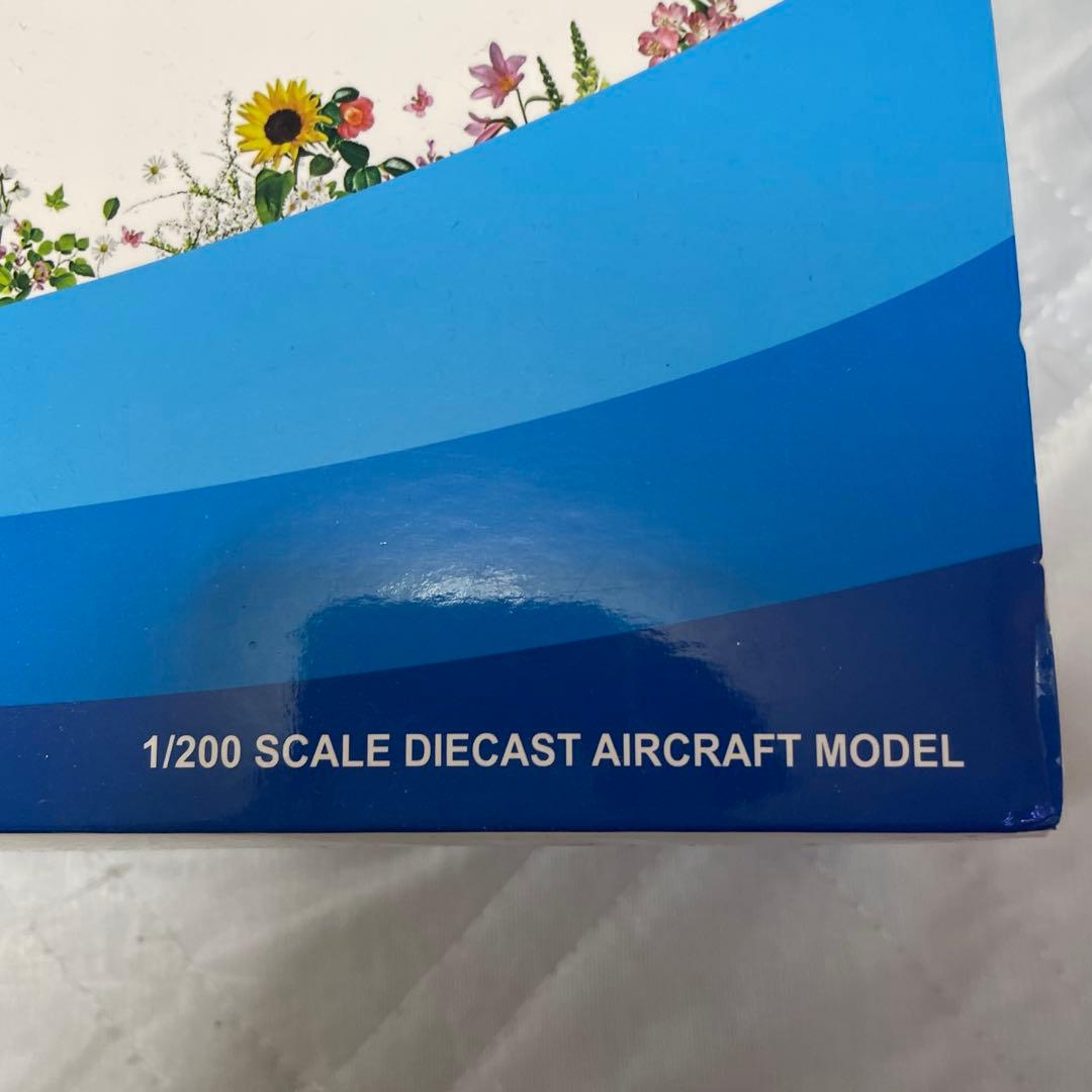 希少ANA Boeing 737-800 フラワージェット1/200