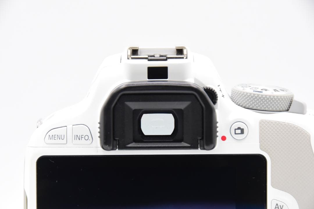 ■ 美品 ■ Canon EOS kiss X7 ホワイト ボディ《動作OK》