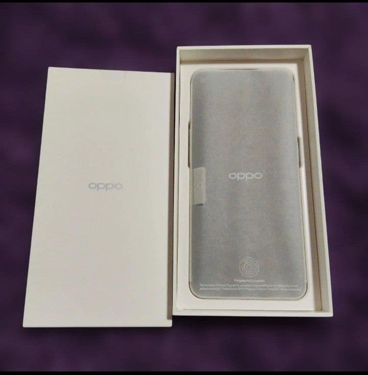 OPPO Reno9 A ホワイト 未使用