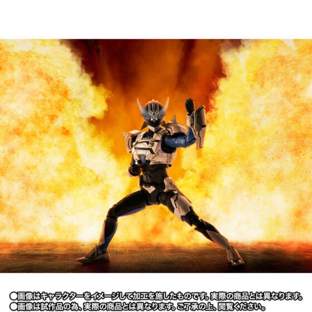 S.H.Figuarts（真骨彫製法） ウイングマン　ガーダーシルエット