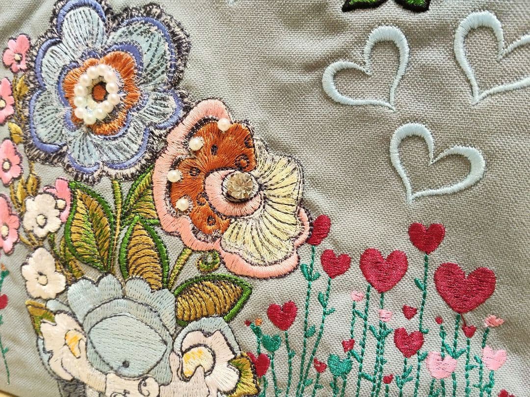 ロラライハリス　刺繍　巾着　ショルダーバッグ　2WAY　帆布　ハンドメイド