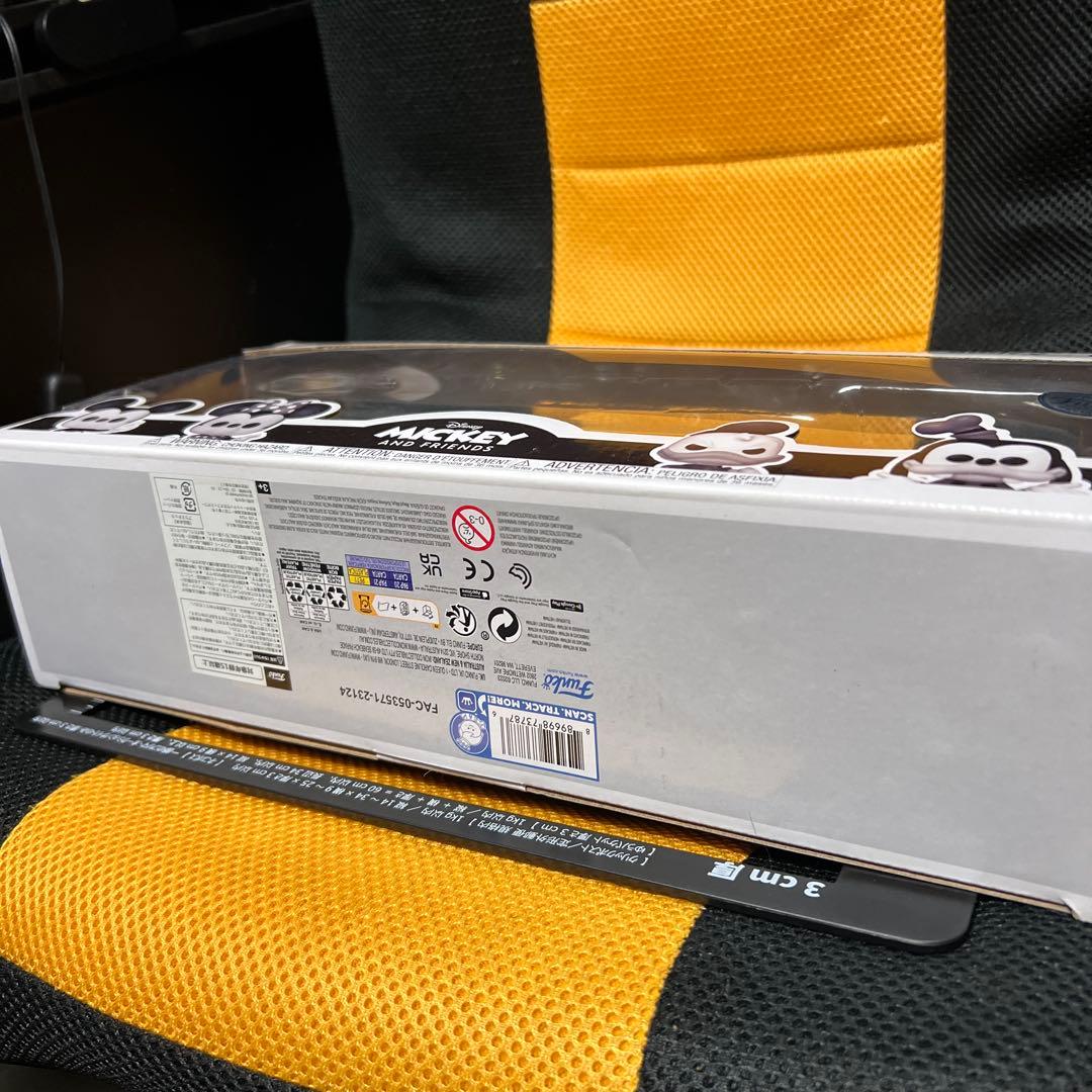 ミッキーアンドフレンズ　4パックfunko pop ディズニー　Disney