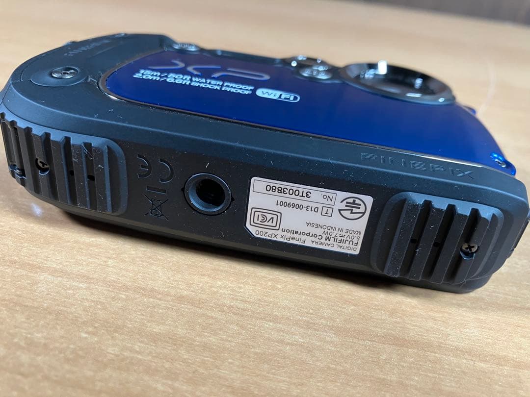 FUJIFILM FinePix XP200 ブルー